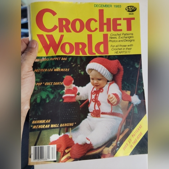 Vintage Crochet World Magazine - December 1983 Fashion Doll Clothes Pacman - Picture 1 of 6